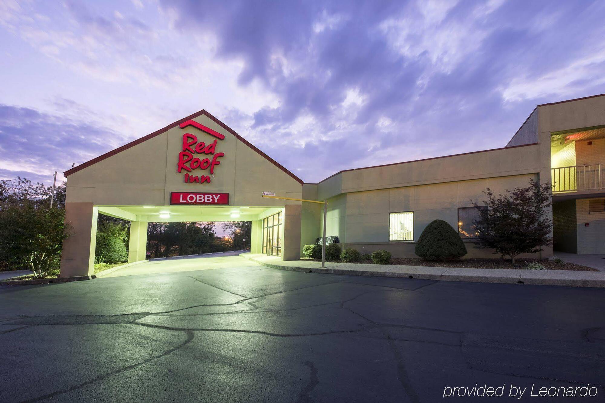 Red Roof Inn Clarksville Exteriör bild